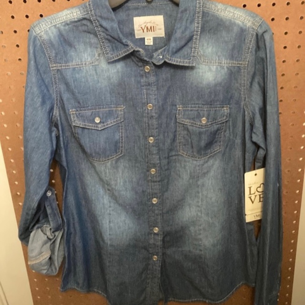 YMI long sleeve shirt